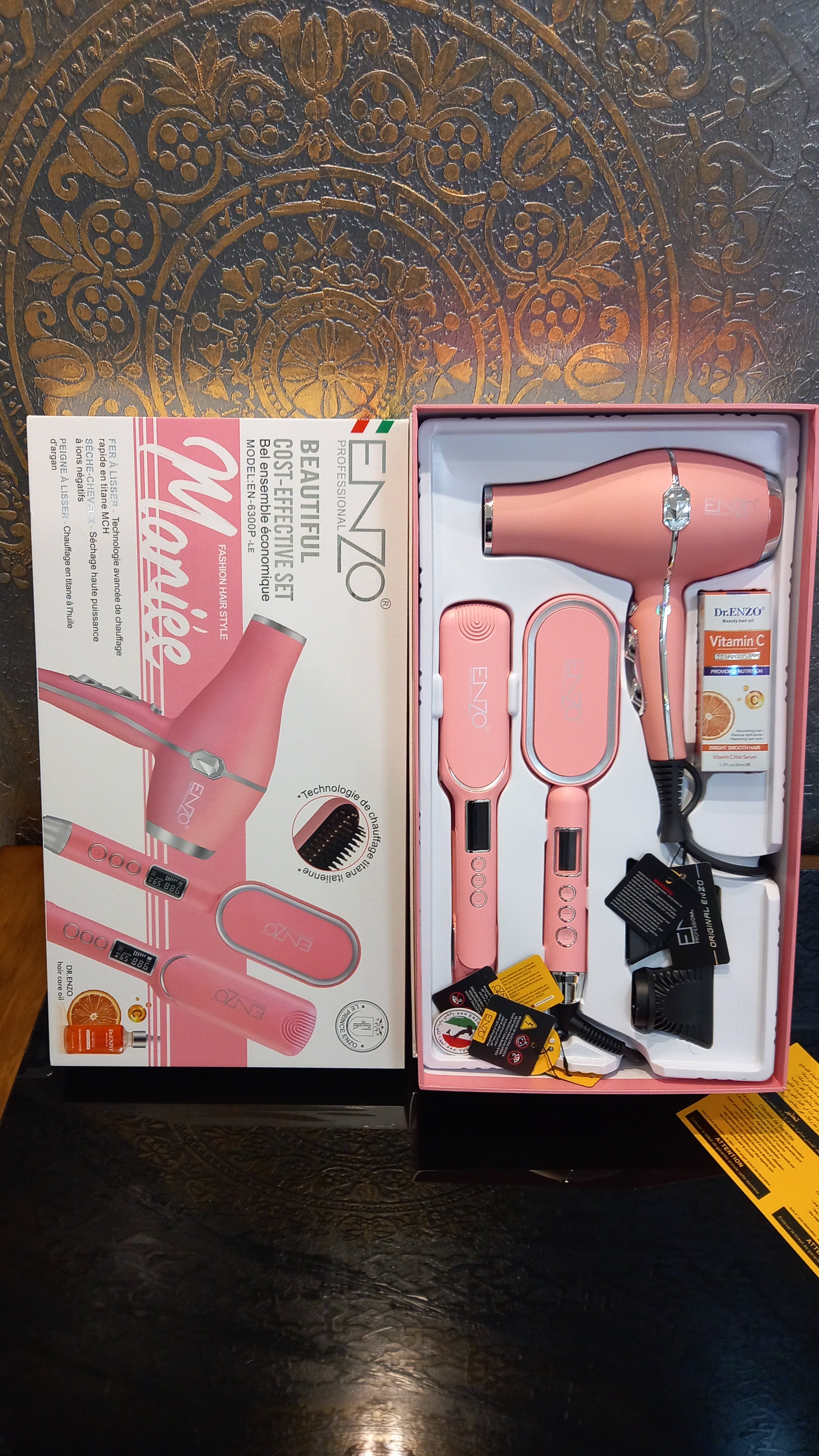 ✅️ENZO PROFESSIONAL   ITALY🇮🇹     
 🎀✨️NOVEAU✨️🎀                   

✅️مجموعة جميلة وفعالة من حيث التكلفة مجموعة جميلة واقتصادية موديل:EN-6300P -LE‏